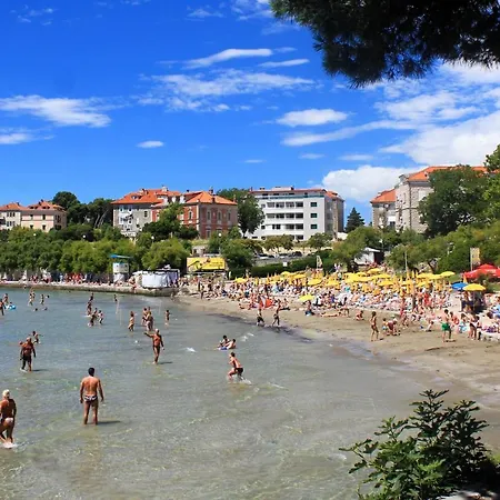 With Wifi - 14594 Lägenhet